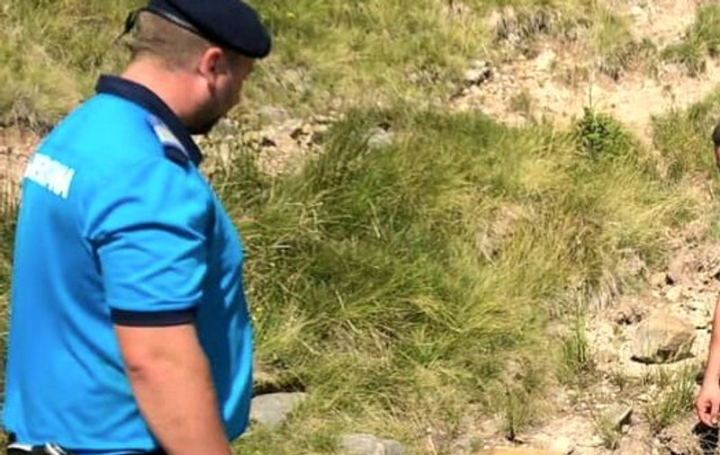 Bombă din Al Doilea Război Mondial, găsită de turiști în Munții Bihorului