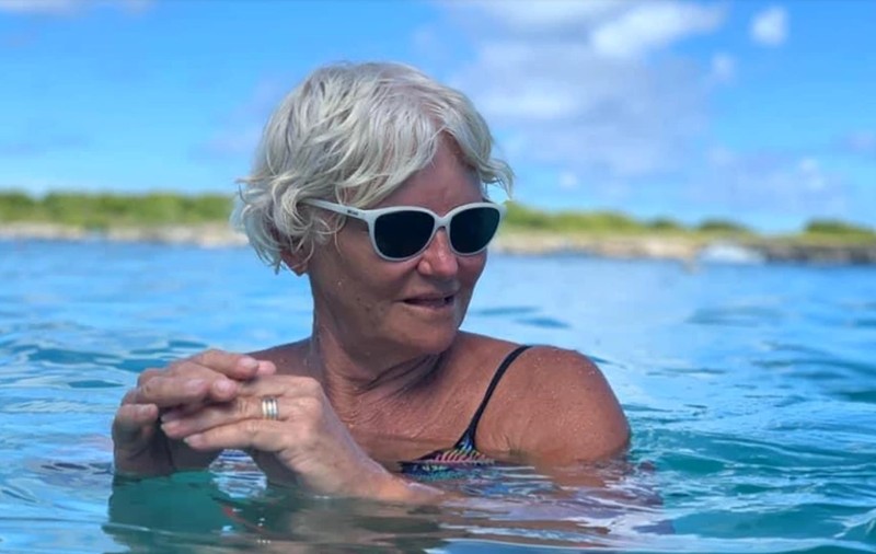 Monica Tatoiu, în costum de baie la 66 de ani. Cum și-a aniversat ziua de naștere în Franța, alături de soț. „Nimic nu este imposibil”