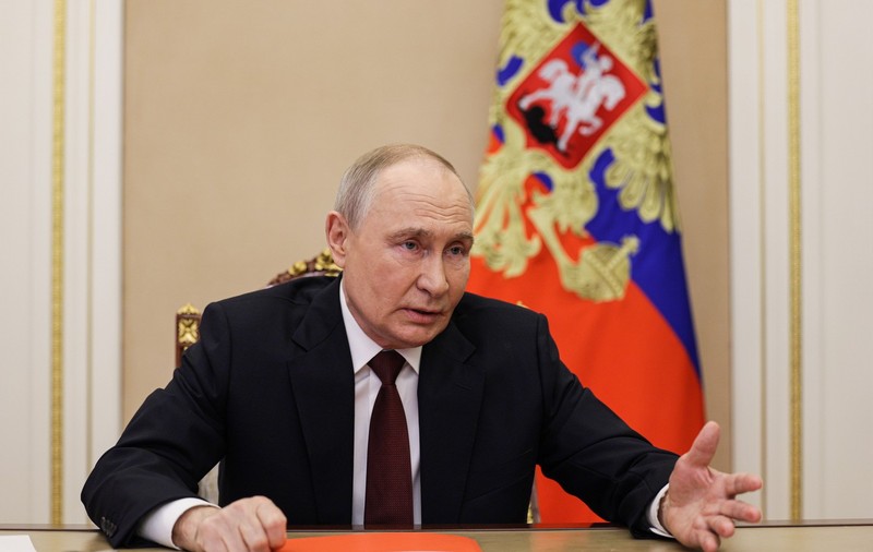 Vladimir Putin laudă „planul de pace”, spune când a fost convenit prima dată și amenință Ucraina