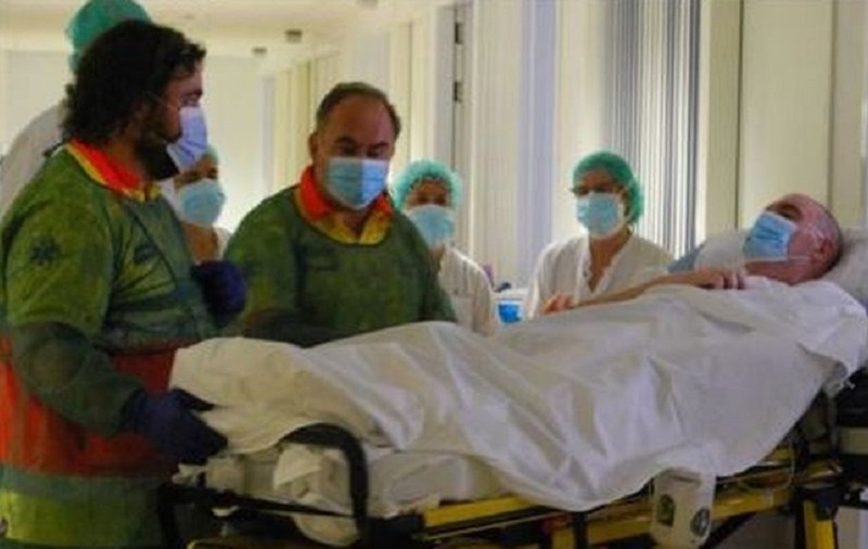 Pacientul care a stat aproape 6 luni la Terapie Intensivă, cu COVID, în Spania, a murit la o lună după ce fusese externat