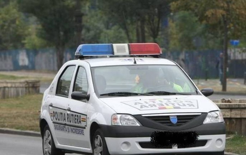 Un cap al Poliţiei Sectorului 1 s-a bumbăcit, s-a înjurat şi s-a scuipat în stradă cu un coleg de la "Locală"