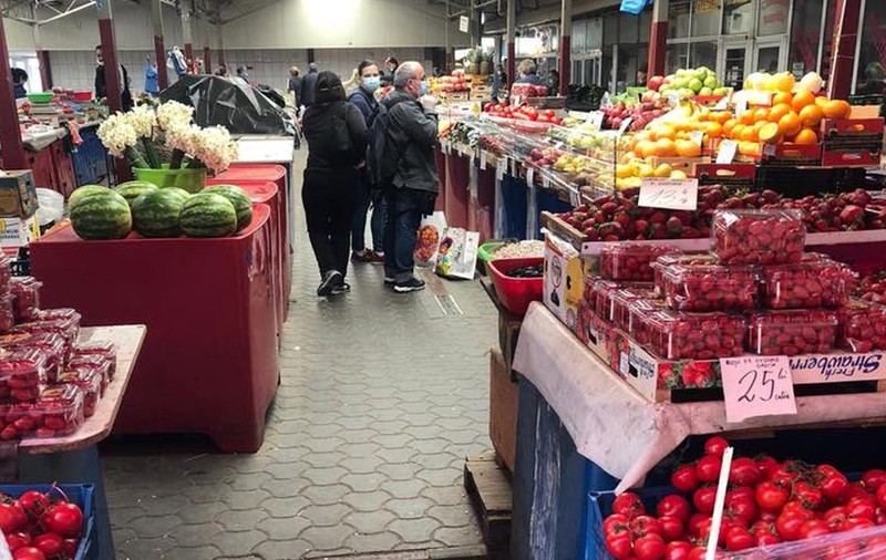 ANPC le recomandă românilor „o atenţie deosebită” înainte să cumpere produse la promoție de Crăciun