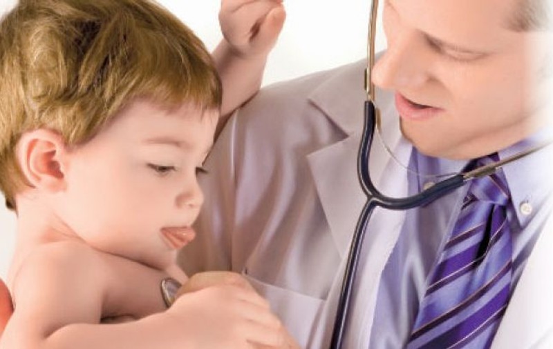 Pediatrii trag un semnal de alarmă! Vaccinurile lipsesc, iar bolile de sezon atacă fără milă