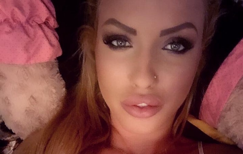 Loredana Chivu, CU SFÂRCURILE LA VEDERE, pe internet | FOTO ÎN ARTICOL