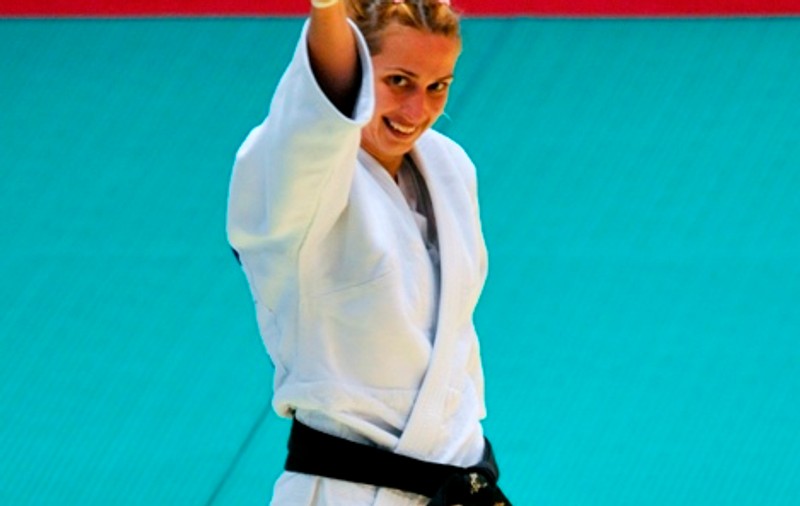 Victorie românească în Rusia! Alina Dumitru a câştigat al 8-lea titlu european din carieră