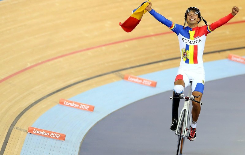 Eduard Novak: ”Îmi doresc o nouă medalie pentru a promova fenomenul paralimpic în România!”. Cât costă bicicleta lui