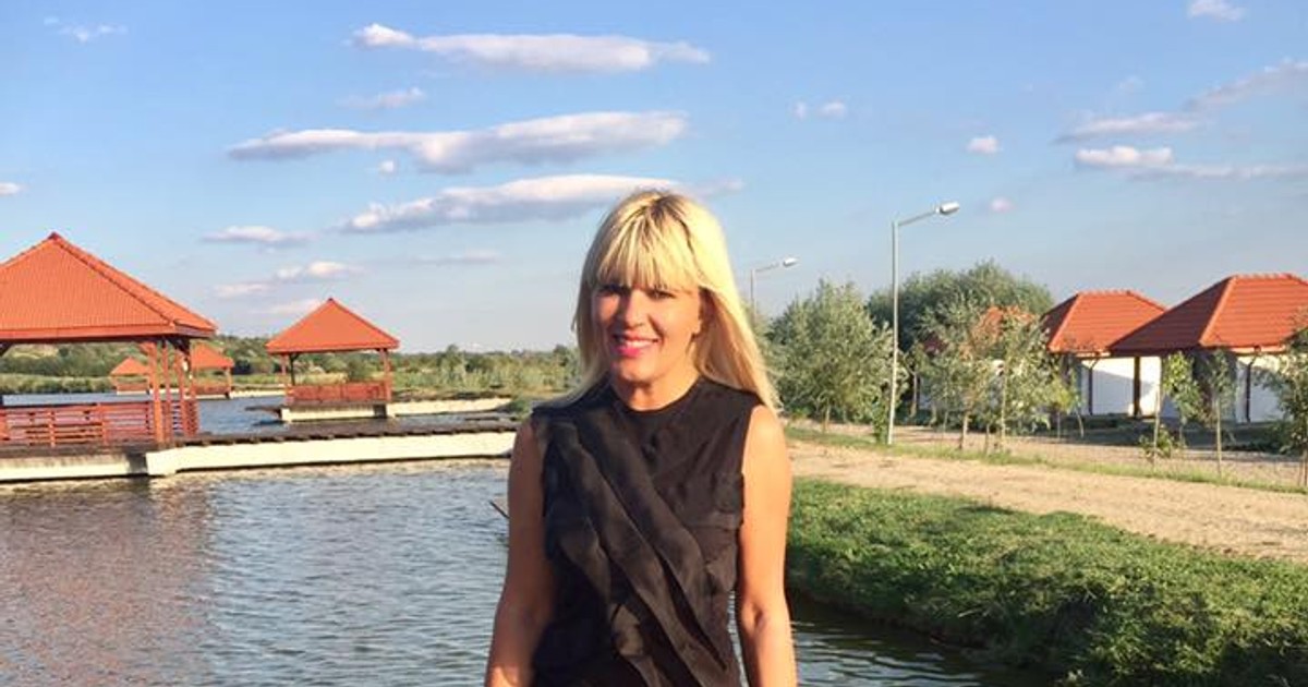 Cele mai tari fotografii cu Elena Udrea și amorezul ei tinerel. Iubire maximă între viitorii părinți | FOTO