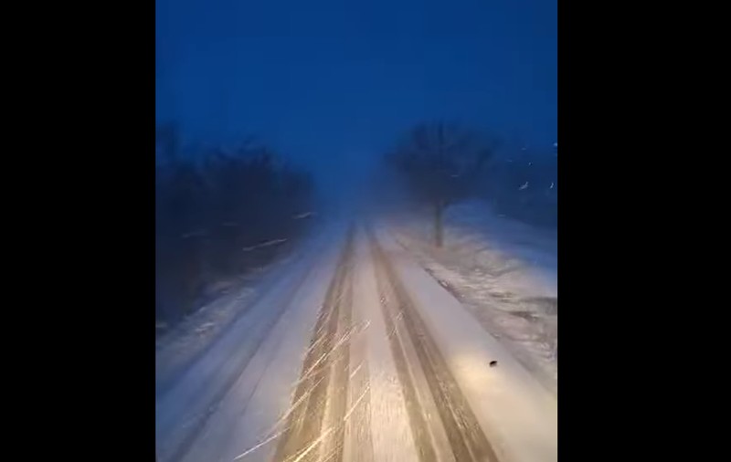 Ninge în Galați, utilajele de deszăpezire sunt pe șosele