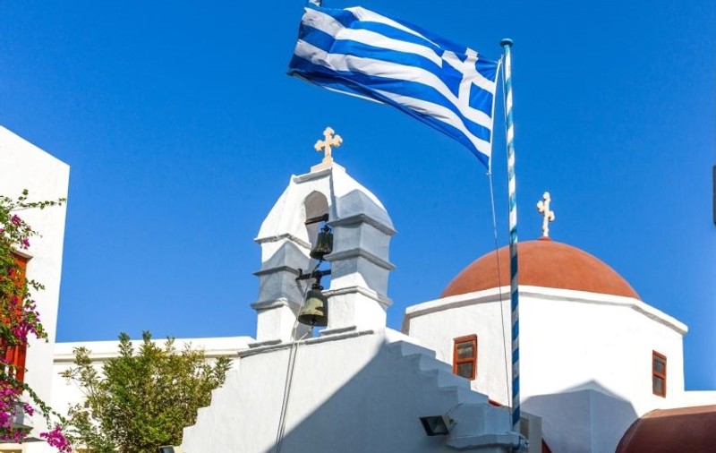 Grecia, scăpată de faliment de Uniunea Europeană