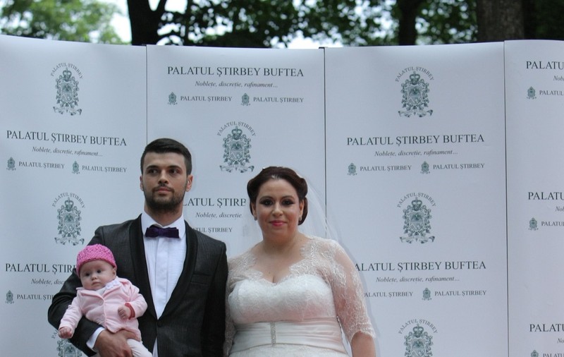 MARIUS, SOŢUL OANEI ROMAN, plin de EMOŢIE LA NUNTĂ! EL A PLÂNS, ea s-a ţinut BĂRBATĂ