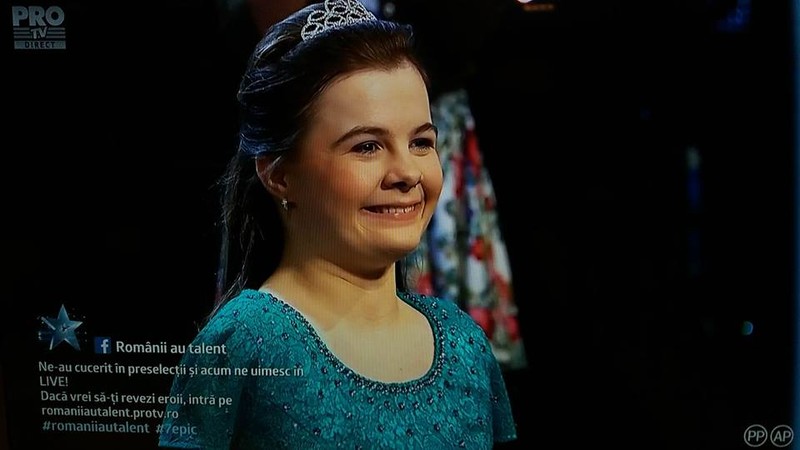 Lorelai Moșneguțu s-a calificat în finala Românii au talent, în urma votului publicului