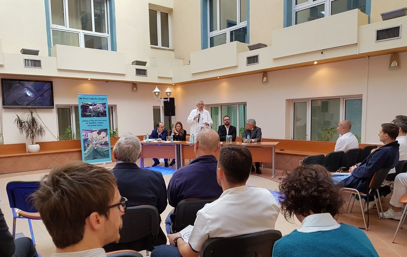 Spitalul Universitar de Urgență București se pregătește pentru chirurgia robotică