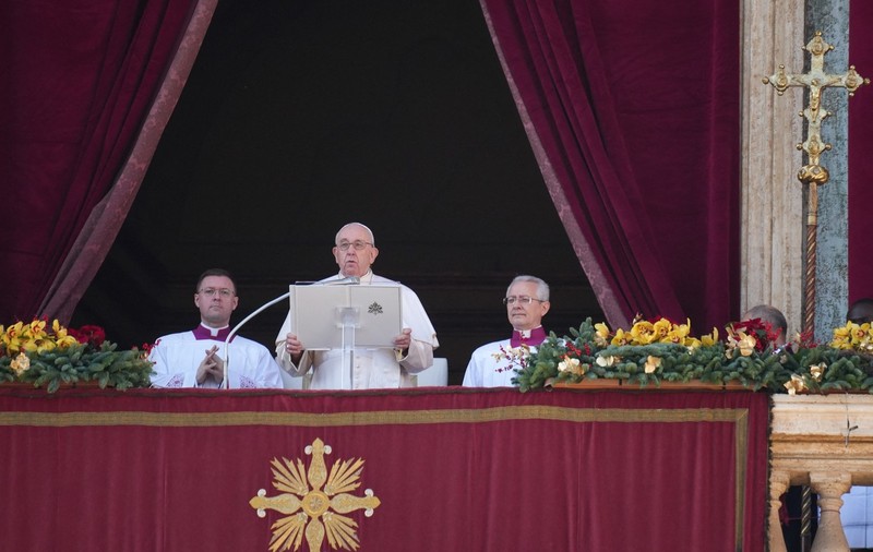 Papa Francisc a condamnat „războiul fără sens” din Ucraina în mesajul său de Crăciun