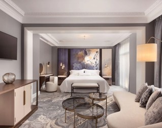 Apartamentul de lux închiriat de milionarul american.