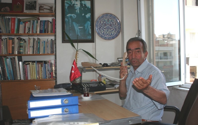 Demir Unsal, un profesor turc de engleză, a adus în Ţara Semilunei zeci de mii de români îndrăgostiţi de istorie şi arheologie
