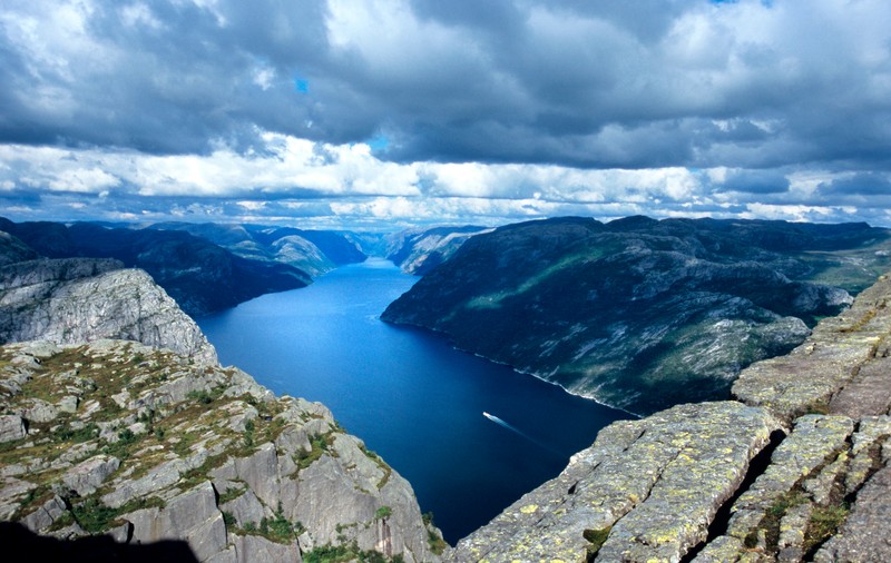 Norvegia vrea să-i dea cadou Finlandei un munte