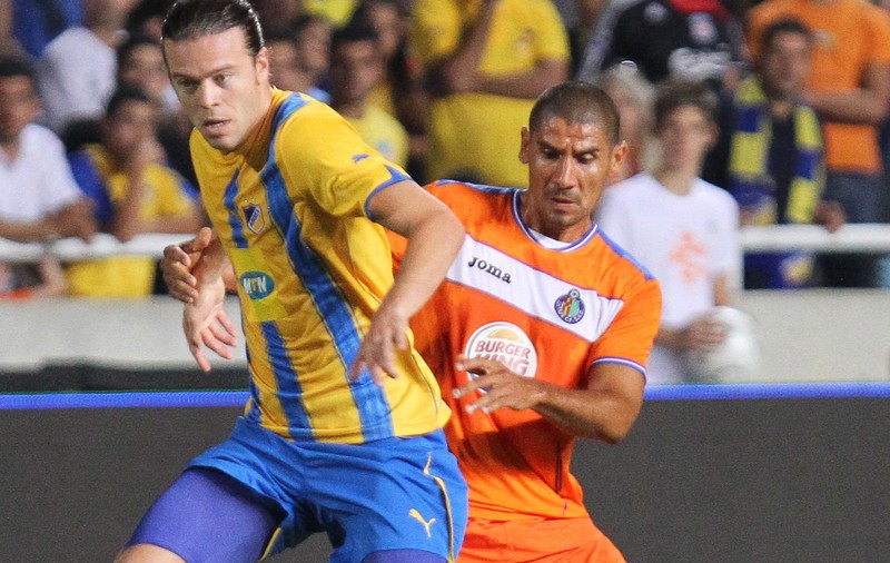 Apoel Nicosia, cea mai mare surpriză în această ediţie a Ligii Campionilor, forţează accederea în ”sferturi”/ Echipă mare, buget mic!
