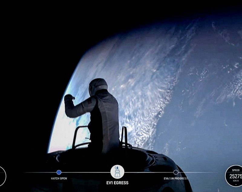Miliardarul american Jared Isaacman, primul astronaut neprofesionist în spațiu, în misiunea Polaris Dawn a Space X | VIDEO