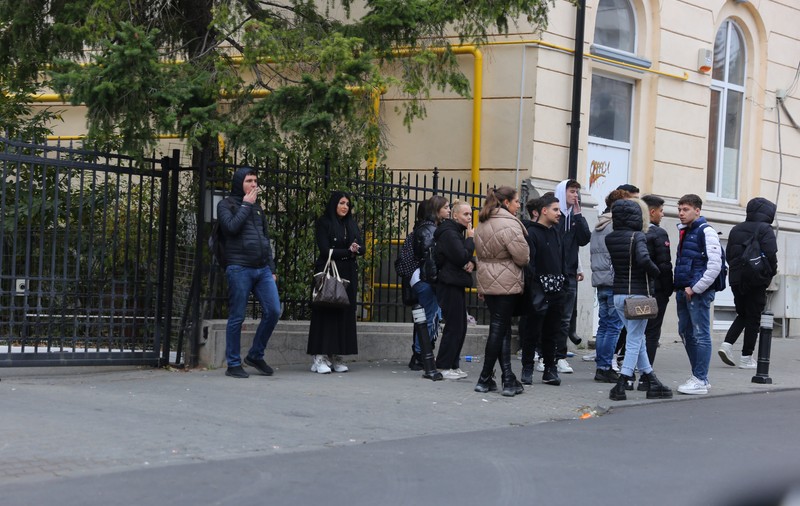 Cele mai multe cazuri de violenţă în şcolile din Dolj sunt la gimnaziu