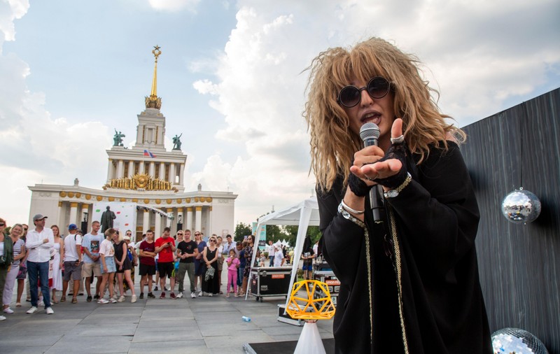 Alla Pugaciova, investigată pentru „discreditarea armatei ruse”, după ce a făcut declarații împotriva războiului