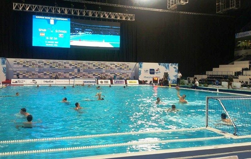 România debutează cu noaptea în cap, la 10.30, în Kombank Arena (25.000 de locuri), cu Georgia. Adversarii, patru croați naturalizați. ”Vor fi două reprize echilibrate, apoi ne desprindem”. Unde se poate vedea meciul. Primele rezultate. Record la Serbia - Croația / VIDEO