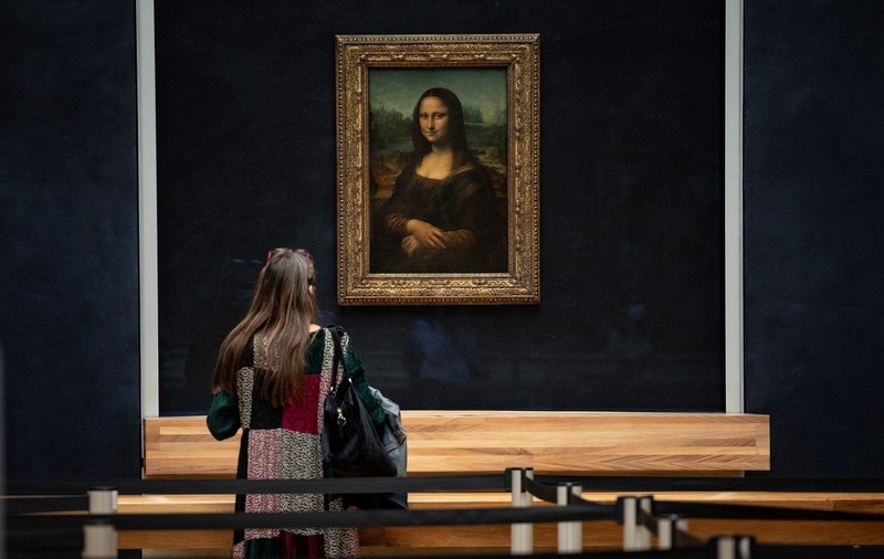 O persoană a plătit 80.000 de euro pentru a admira de aproape tabloul "Mona Lisa"