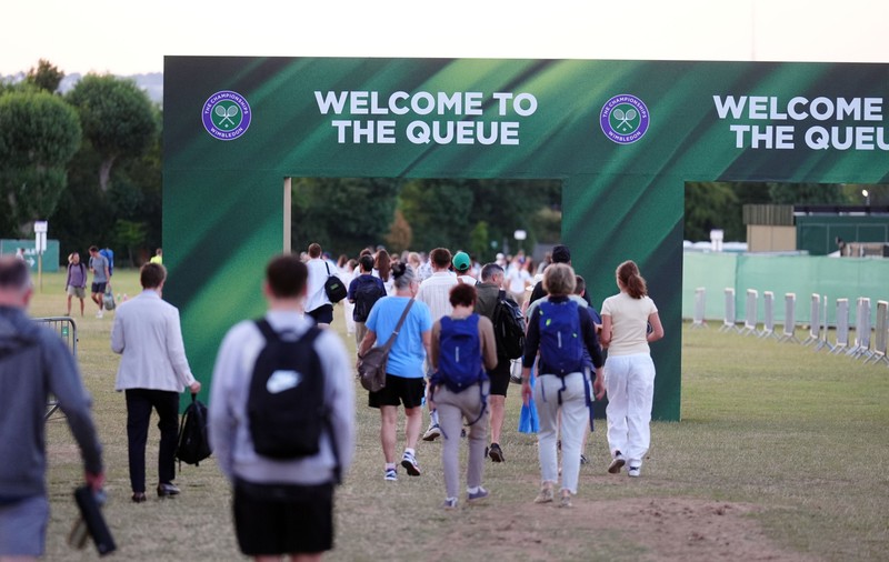 Cum să trăiești experiența Wimbledon fără să cheltuiești o avere: un jurnalist britanic a dat mai puțin de 350 de lei