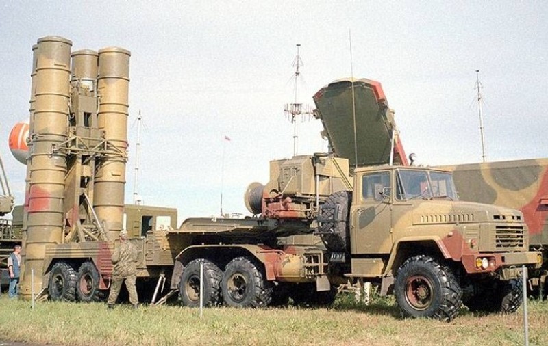 Rusia desfășoară sute de sisteme de rachete antiaeriene la Moscova