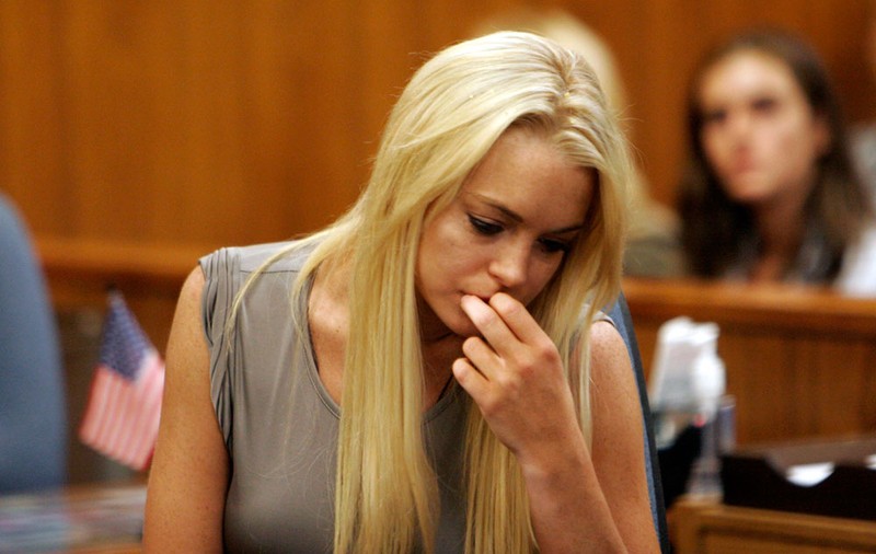 Lindsay Lohan: "Nu sunt dependentă, dar Britney Spears m-a făcut să par rea"