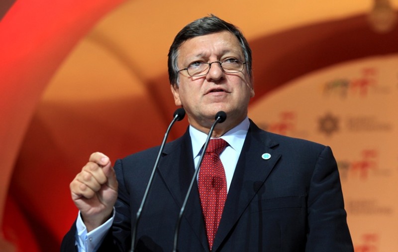 Uniunea Europeană va taxa tranzacţiile financiare