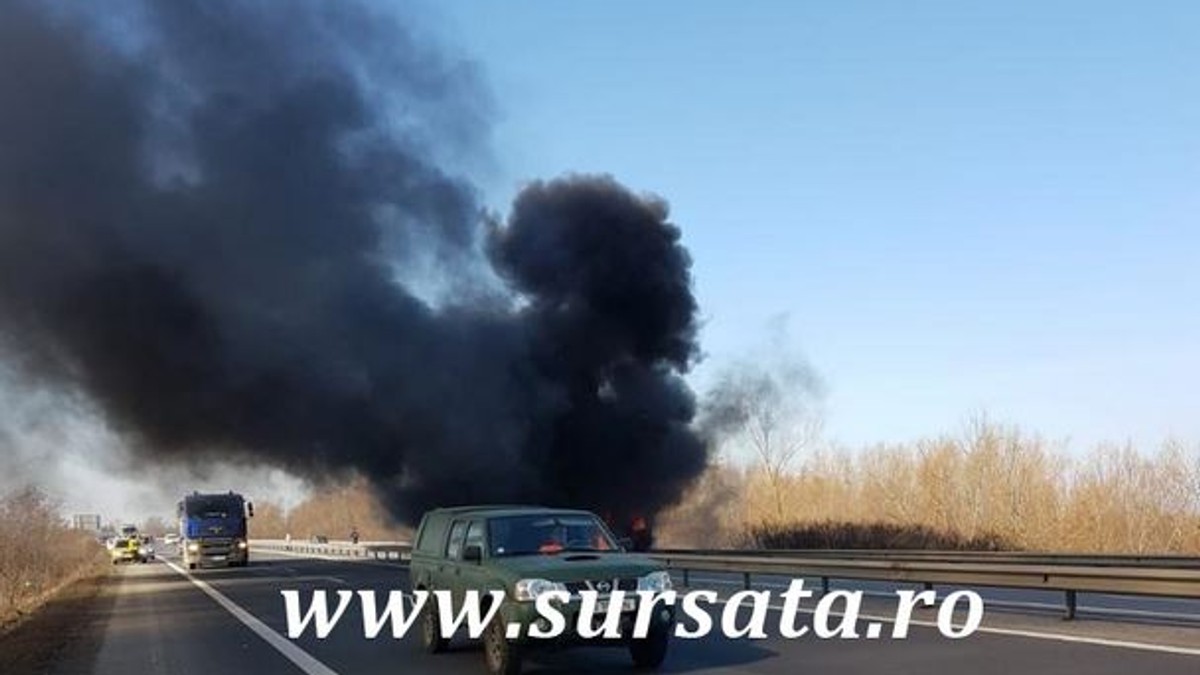 Incendiu pe A1, la kilometrul 26