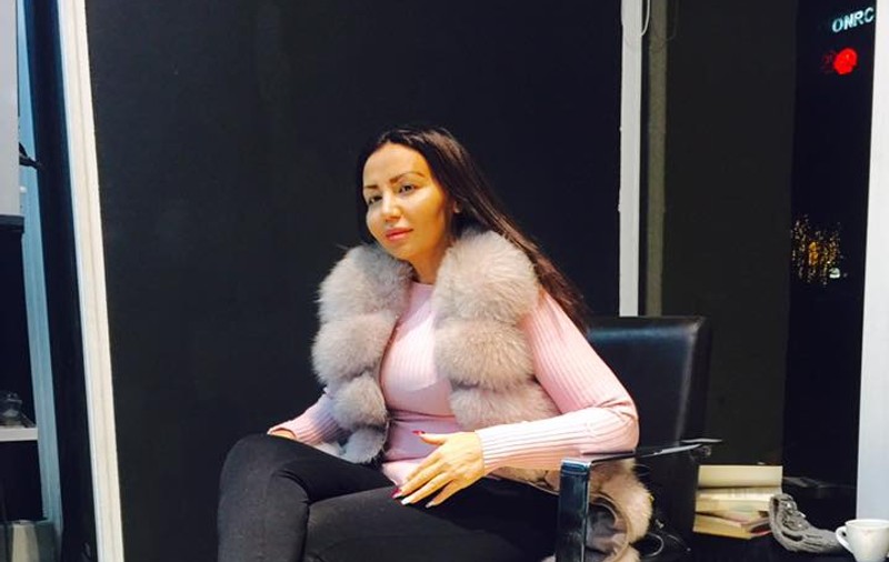 Cum arată Narcisa Guță după ce și-a fațetat dinții și și-a injectat fața. “Ce buze ai”