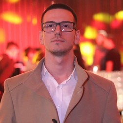 Lucian, 24 de ani