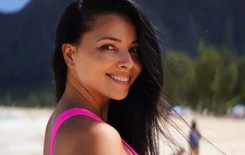Corina Caragea, în costum de baie în Hawaii! Prezentatoarea PRO TV a revenit pe insula care a cucerit-o. „Vreau casa asta!”