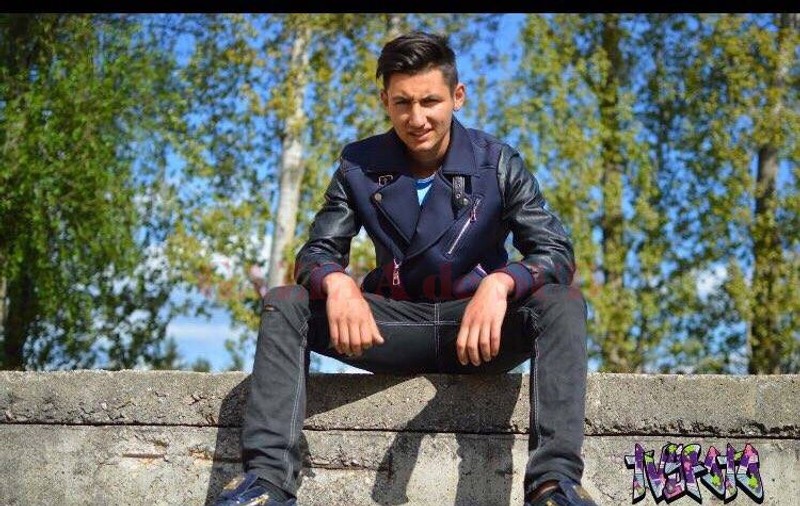 Un tânăr a murit pe terenul de fotbal în județul Vâlcea. Emanuel Ciupercea s-a stins la doar 19 ani