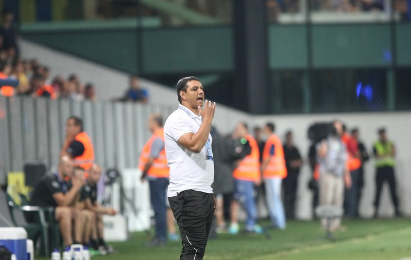 FOTO/ Ganea, mulțumit de remiză. Ce scuză și-a găsit Lucescu jr.