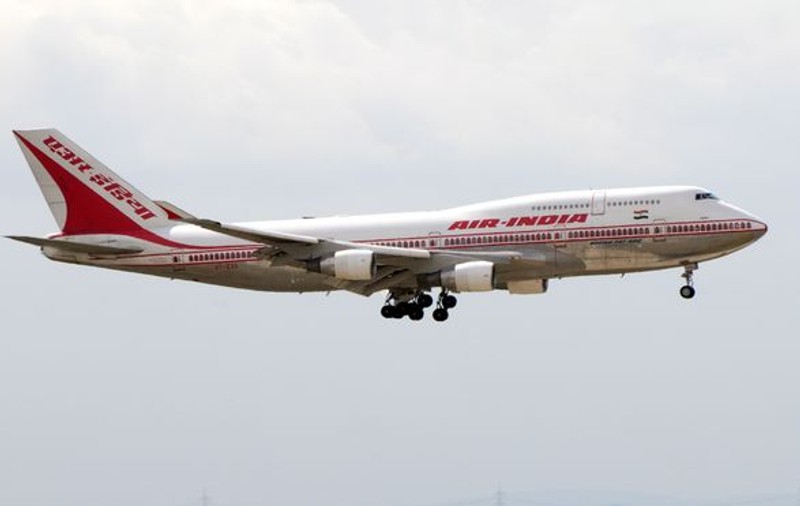 Scandal imens în India după ce o stewardesă a pilotat un avion