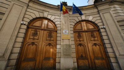 Ambasada României la Paris