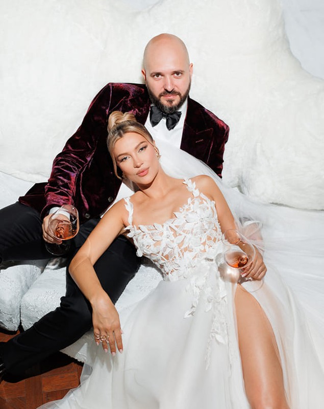 Ce va face Lora când o va întâlni pe Ilinca Vandici. I-a criticat nunta la TV: „Nu-mi place să deschid gura și să reacționez impulsiv”