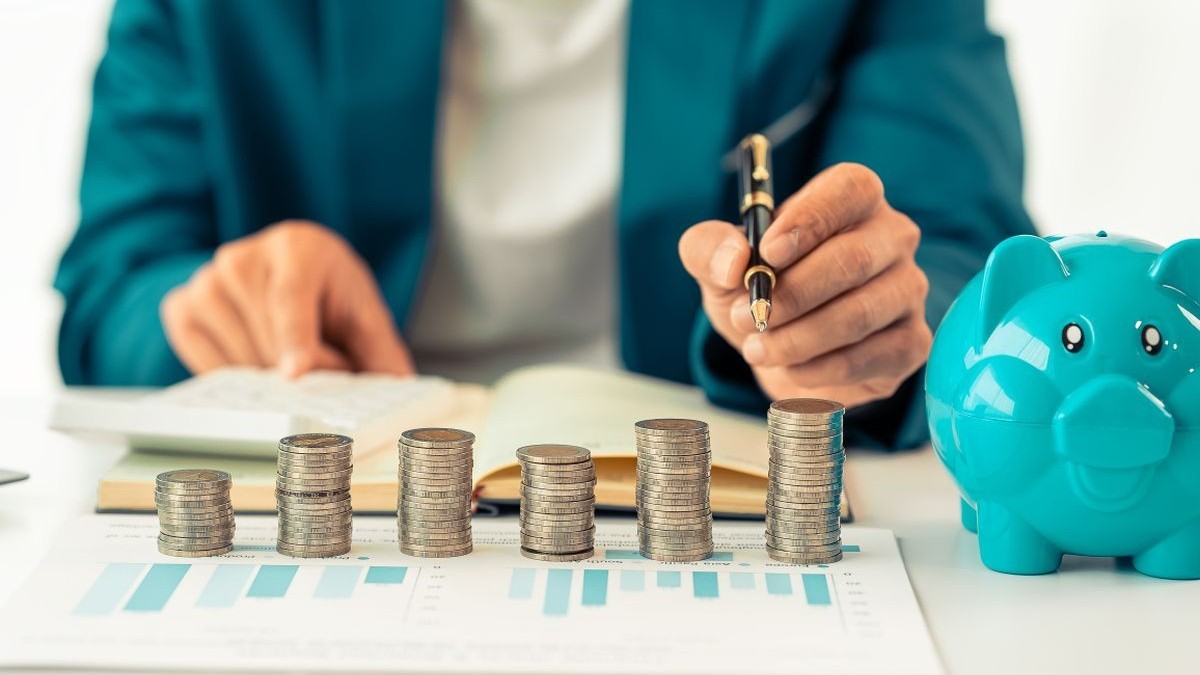 Serviciul militar contribuie cu doar 20,25 lei pe an la pensie în 2026, conform CNPP. Poză cu caracter ilustrativ. Foto: Shutterstock