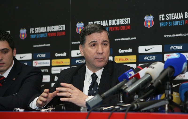 ”Indiferent de deznodământul negocierilor cu MApN, vom putea juca în cupele europene” - Valeriu Argăseală, președintele FC Steaua