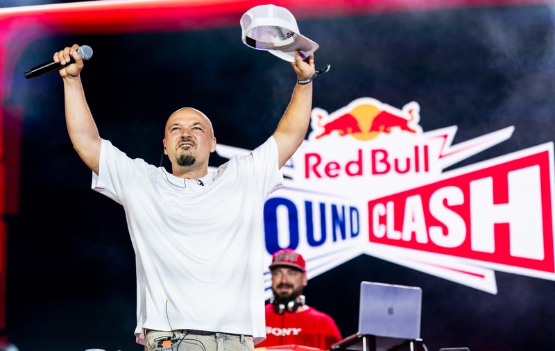 Puya strânge și peste 10.000 de oameni la concertele lui, dar începuturile în muzică nu au fost ușoare pentru el. „Lumea nu știe, dar eu am cântat și la cinci inși”/VIDEO EXCLUSIV