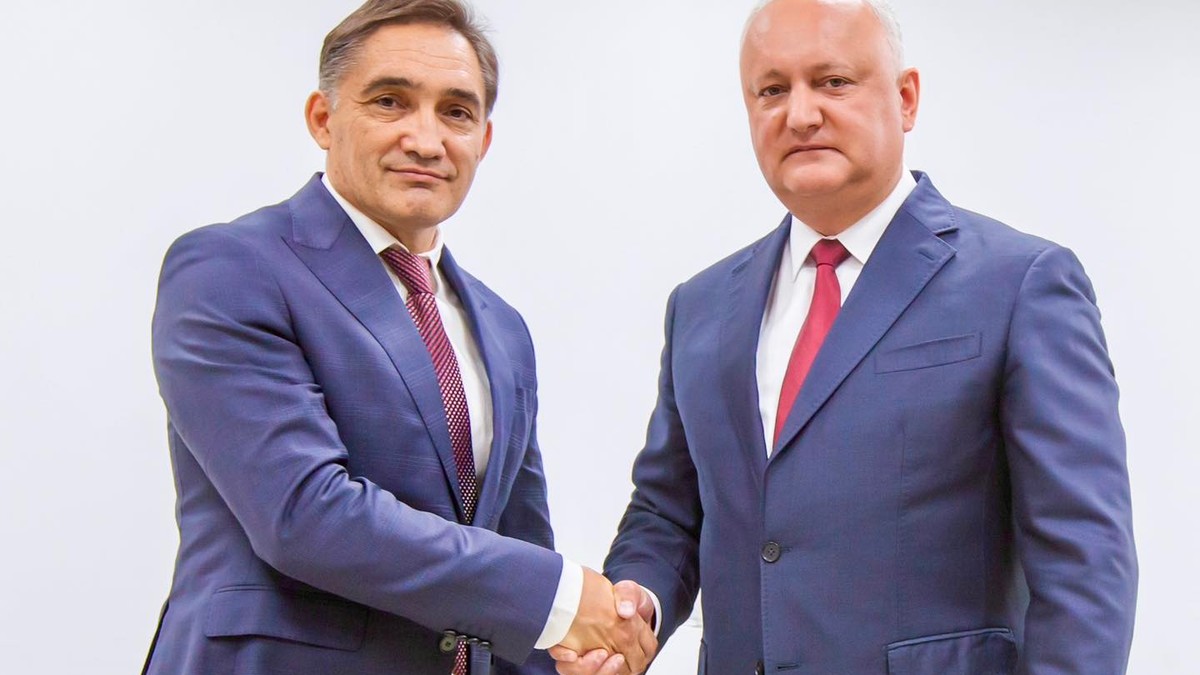 Alexandr Stoianoglo (stânga) și Igor Dodon Foto: Facebook/ Igor Dodon