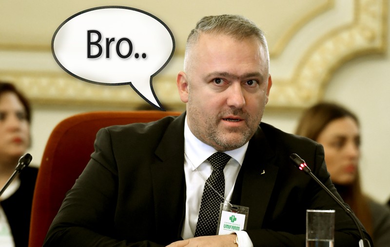 Libanezul care a aranjat mita pentru „Bro”, şeful UNIFARM, refuză să mai vină la proces, din cauza obezităţii.  „Să fie adus cu ambulanţa”, cere avocatul apărării