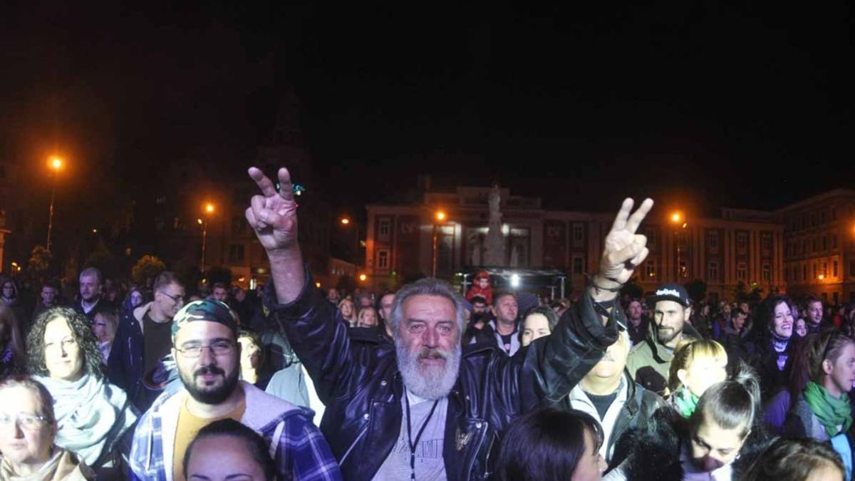 25.000 de euro s-au strâns la concertul umanitar cu 14 trupe rock după furtuna din Timișoara