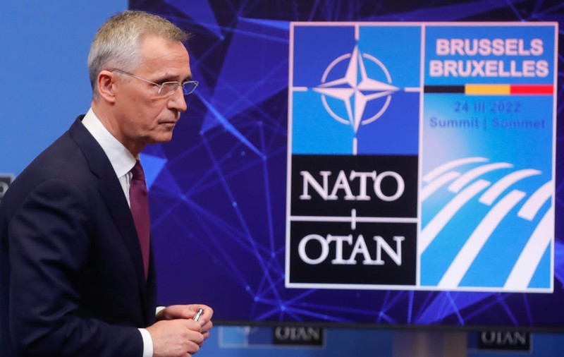 Stoltenberg acuză China că a sprijinit politic Rusia prin răspândirea de „minciuni și dezinformare”