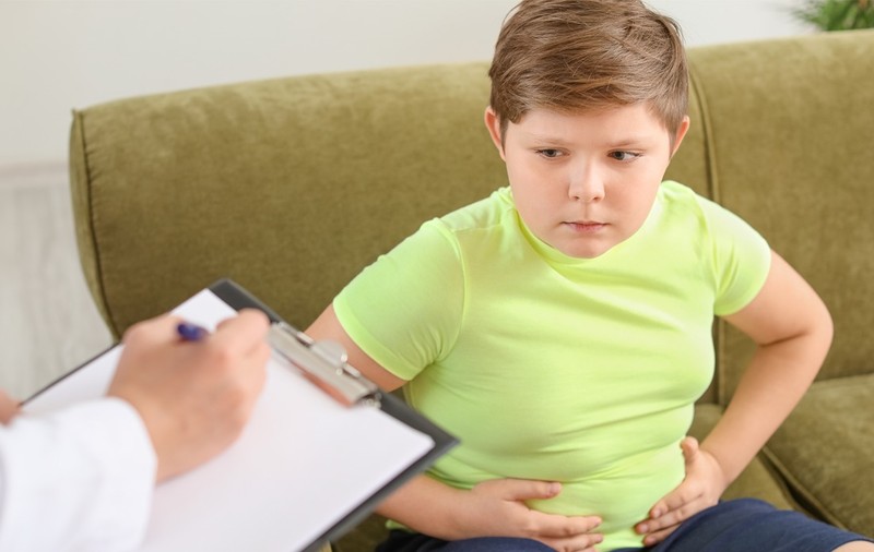 Ficat gras și obezitate, epidemia silențioasă din România care-i afectează pe copii. Medicii explică de ce mitul „va trece de la sine” este periculos