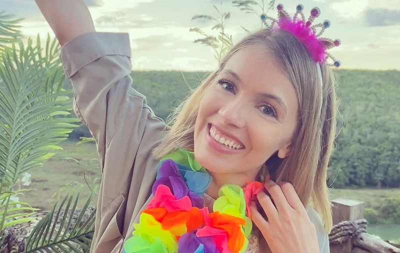 Cum arată Andreea Ibacka în costum de baie. Actrița, mamă a doi copii, a împlinit 37 de ani