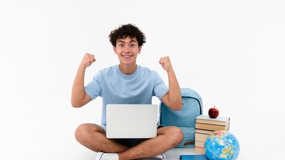 elev-fericit-shutterstock