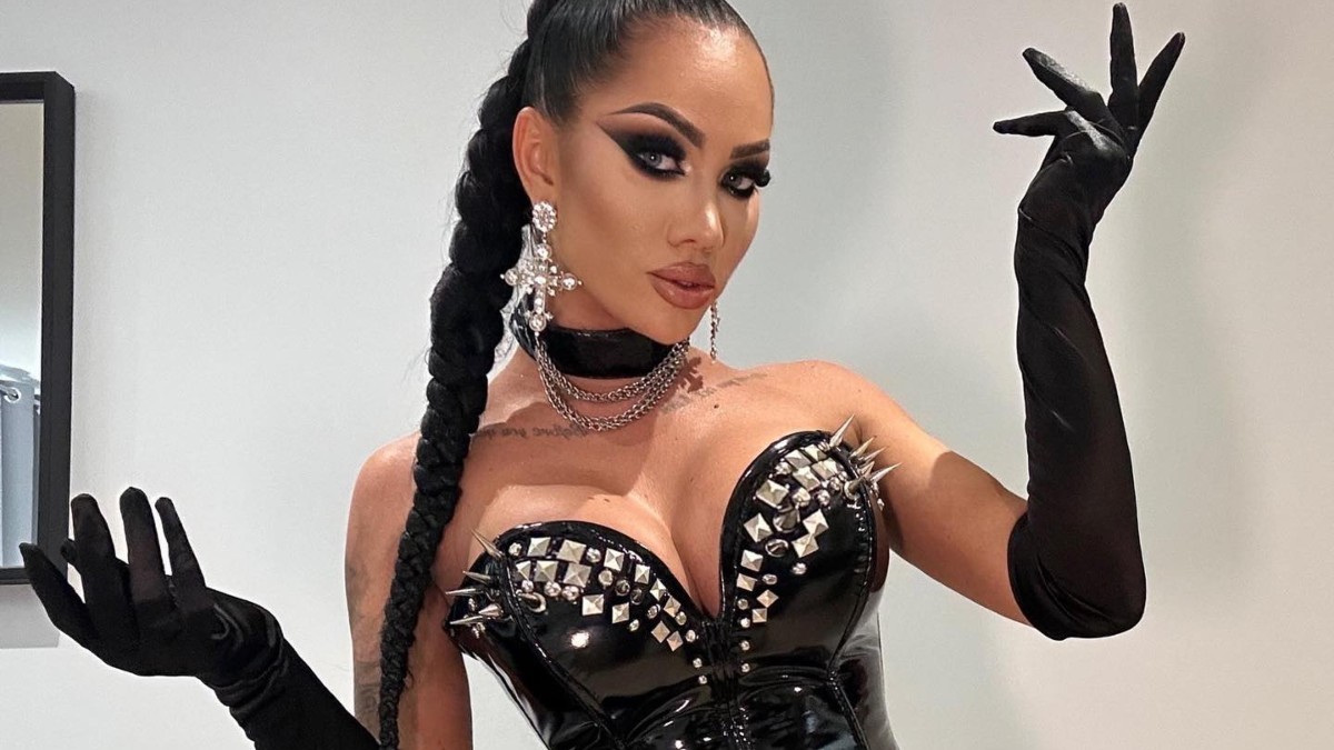 Nattasha Black de la „Insula iubirii” este dominatoare
